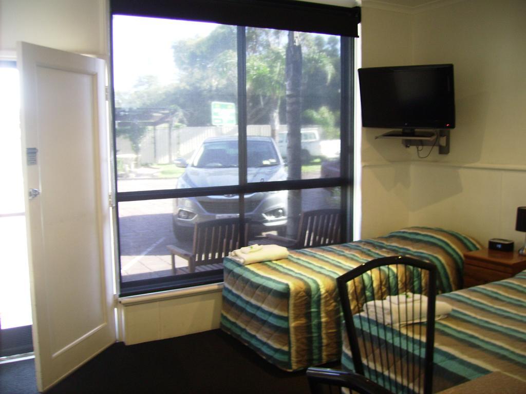 Port Noarlunga Motel Exterior photo